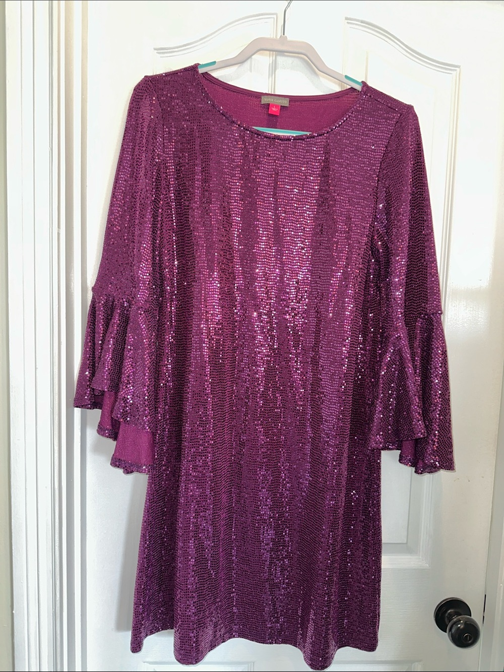 Vince Camuto Plum Sequin Party Dress-  new without tag- Pretty!